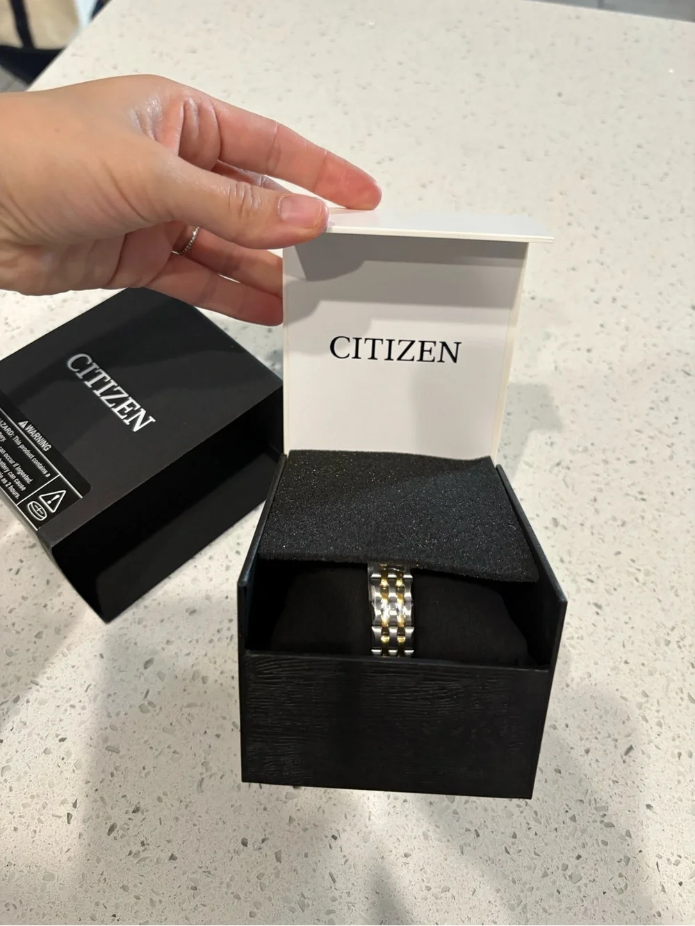 Citizen sturdy black